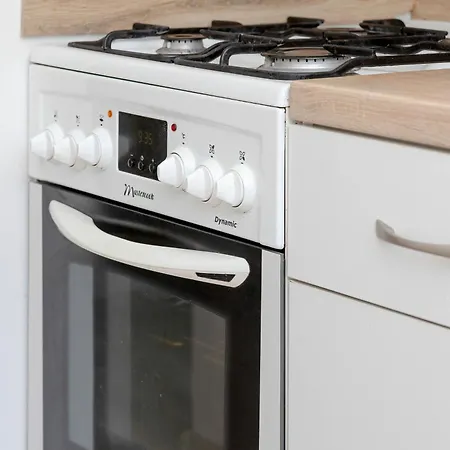 Apartment Comfortable Near The Old Town Perfect Place For Remote Work And For Sightseeing By Renters *