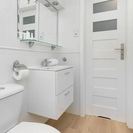 Comfortable Near The Old Town Perfect Place For Remote Work And For Sightseeing By Renters Gdańsk