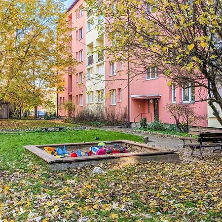 Comfortable Near The Old Town Perfect Place For Remote Work And For Sightseeing By Renters * Gdansk