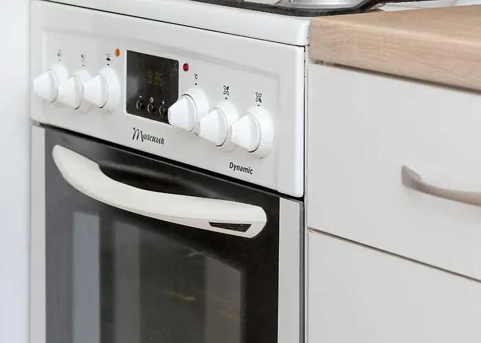 Apartamento Comfortable Near The Old Town Perfect Place For Remote Work And For Sightseeing By Renters *